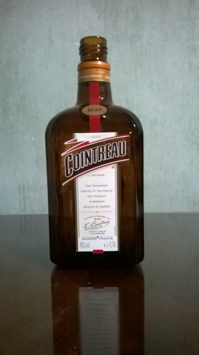 Botella Vacía Cointreau