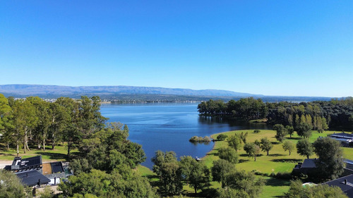 Molvento Lote Costa Lago - Con Proyecto Aprobado - Escritura