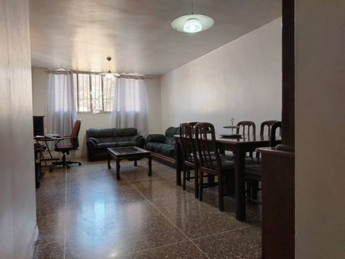 Se Vende Apartamento En El Valle Jr 