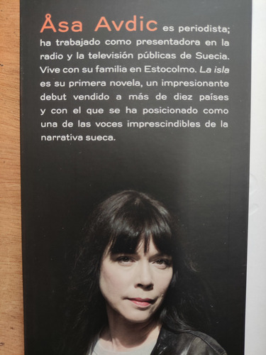 La Isla. Asa Avdic. Roca Editorial