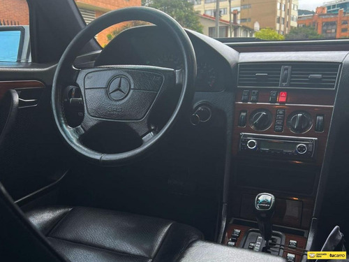 Imagen 12 de 25 de Mercedes-benz Clase C