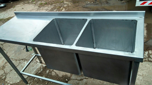 Mesa En Acero Inoxidable Con Piletas