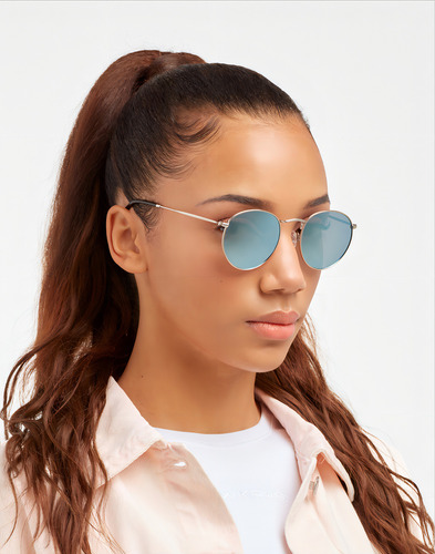 Gafas De Sol Polarizadas Hawkers Moma Midtown Unisex Lente Azul Claro Varilla Plata Armazón Plata Diseño Mirror
