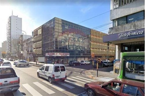 Imagen 3 de 5 de Venta Cochera Cubierta 12.50 M2 Avellaneda