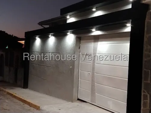 Bella Casa En Alto Prado