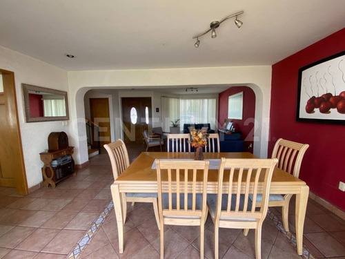 Imagen 7 de 25 de Venta De Casa En Fraccionamiento Claustros De Santiago, Centro Sur, Querétaro