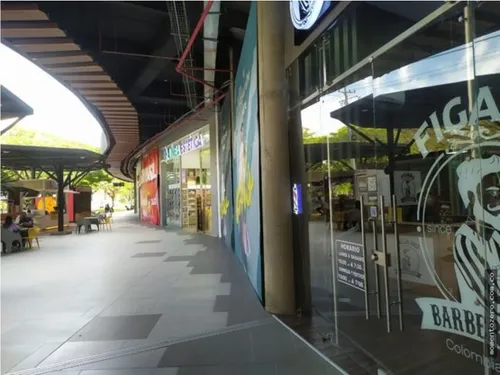 Renta Local 218 Terminado En Cerritos Mall