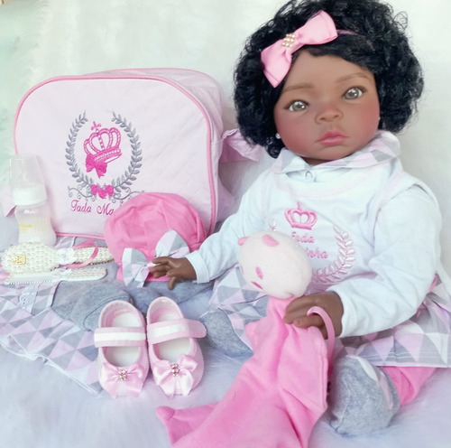 Imagem 4 de 7 de Boneca Negra Bebê Realista Menina Princesa Reborn Acessórios