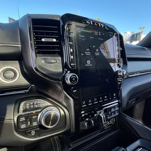 RAM Ram 1500 5.7 Hemi Limited 4X4 At