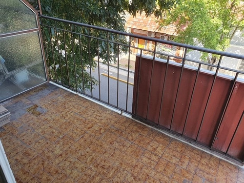 Imagen 9 de 10 de 2 Amb Al Frente Con Balcón - Excelentes Medidas!