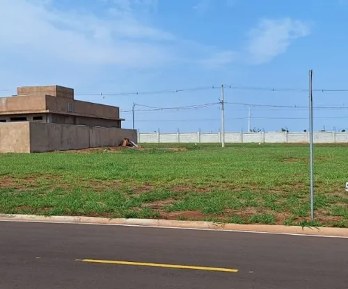 Lote 11 Quadra 09 - Cond. Reserva Santa Inês