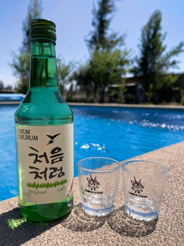 Soju  Incluye 2 Vasos De Soju  Ramenstore.net