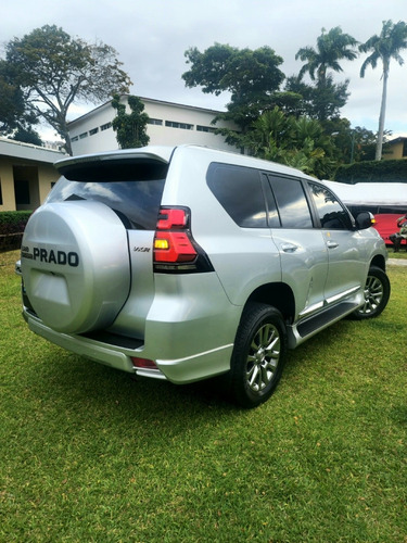 Imagen 4 de 17 de Toyota Land Cruiser Prado Vx.r V6 4.0 2-1