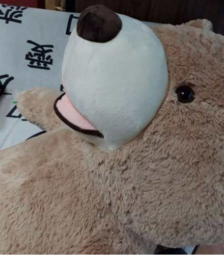 Imagem 4 de 7 de Urso Gigante Caramelo Pelúcia 1,60 Mts 160cm + Lacinho Love