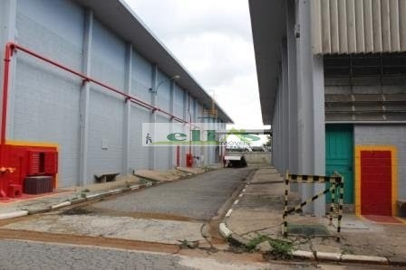 Imagem 8 de 15 de Galpão Para Aluguel, 6736.0m² - 1153