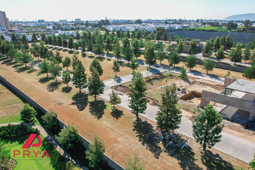 Terreno En Venta En Solares , Zapopan,jal