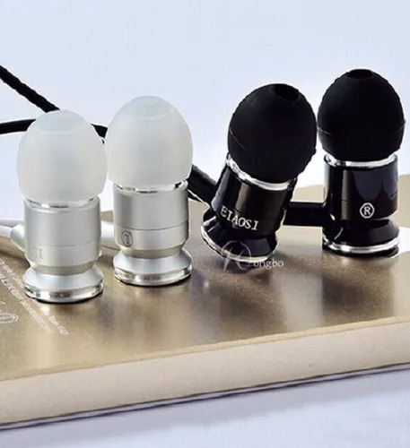 Audifonos Estereo Con Microfono 3,5mm Modelo Eiaosi Negro