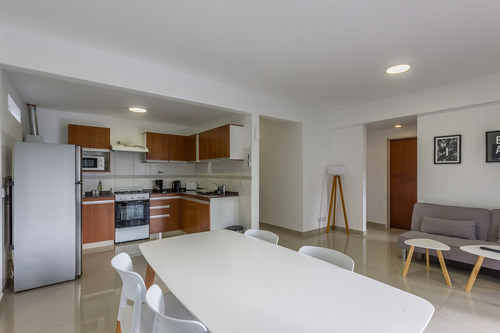 Departamento. Semipiso. 2 Ambientes. Equipado. Balcón. Ideal Airbnb/renta. Palermo Hollywood.