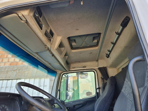 Imagem 5 de 15 de Mercedes-benz Atego 2426 6x2 Ano 2014 Munck 20.000 Ton
