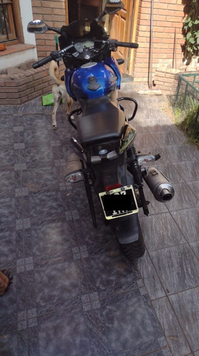 Imagen 2 de 8 de Bajaj Rouser 220f