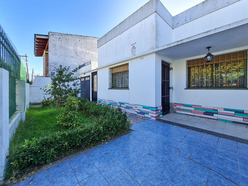 Casa En Venta 3 Dormitorios En Villa Elvira