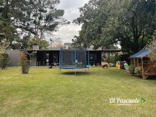 Imagen 7 de 23 de Venta Moderna Casa Quinta Sobre 1.200 M2 - La Reja Norte