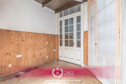 5amb C/dep · 211m² · Pb! 2 Patios! S/exp! Apto Prof! A Refacc! · Oportunidad!