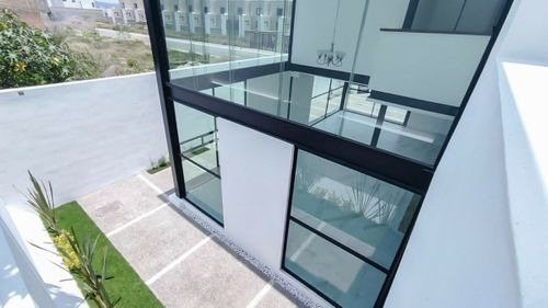 Imagen 21 de 24 de Casa En Venta En Corregidora