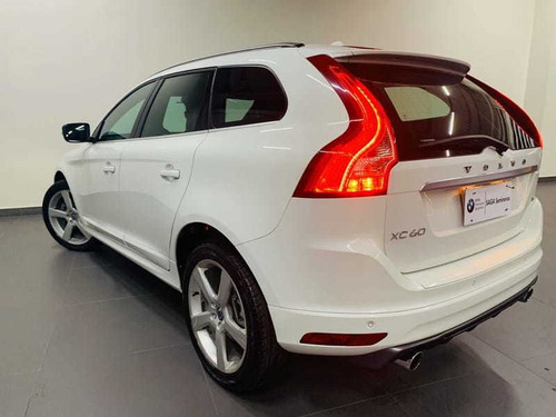Volvo Xc60 2.0 T5 R Design Turbo Gasolina 4p Automatico