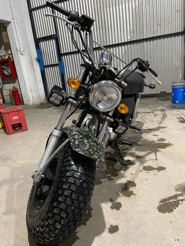 Mondial Rv 125