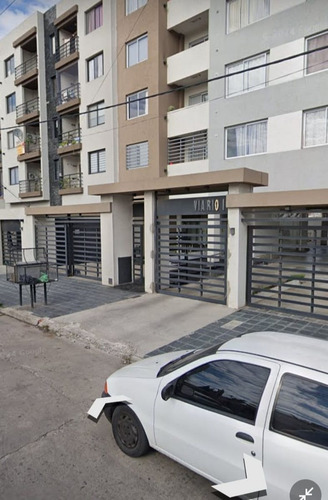 Venta De Cochera Descubierta En Lanus Oeste
