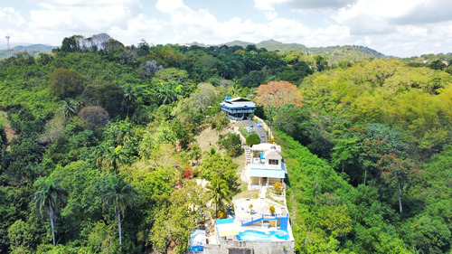 Villa En Venta, La Toma De San Cristobal Usd$300,000 