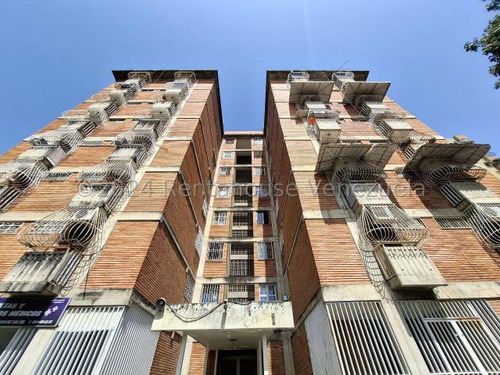 Apd Apartamento En Venta Turmero Resd Castell Grande 25-2295