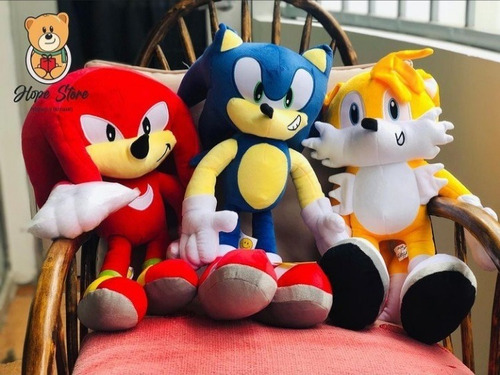 Peluche Importado Sonic, Colitas Y Nudillo 44 Cm