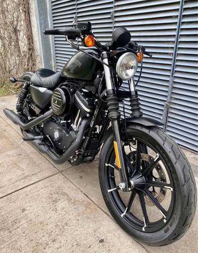 Imagen 4 de 8 de Harley Davidson 883 Iron