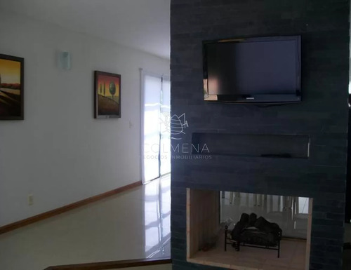 Casa De 4 Dormitorios Dentro Del Complejo Solanas.