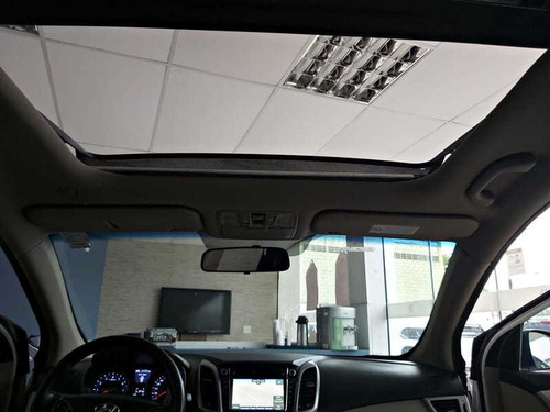 Imagem 10 de 15 de Hyundai I30 _4p_ 2015