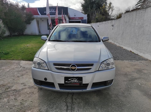 Imagen 2 de 6 de Chevrolet Astra