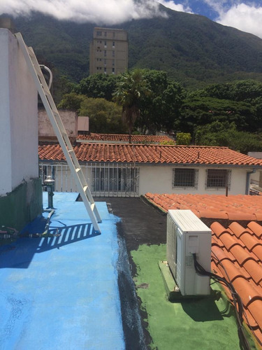 Imagen 9 de 11 de Casa En Venta