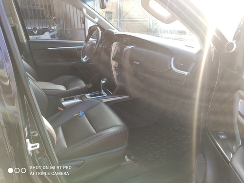 Toyota Sw4 2.8 Srx 177cv 4x4 7as At 2016