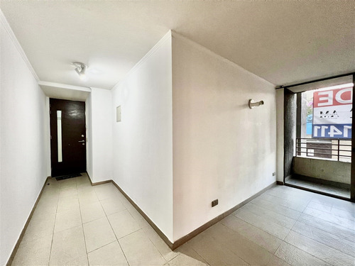 Departamento En Venta De 2 Dorm. En Independencia