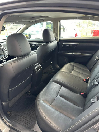 Nissan Altima 3.5 Exclusive Cvt
