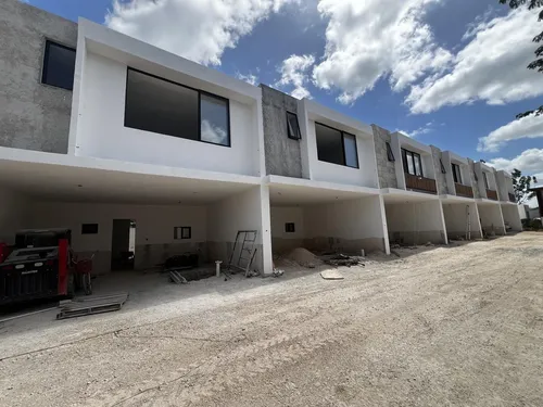 Casa En Venta Merida, Privada Th36, Modelo Forest Hill, Llave En Mano, Jul 2025