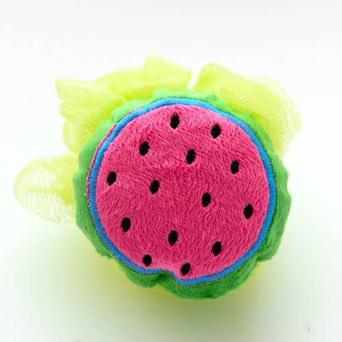 Las Loofahs De Malla Con Forma De Fruta Cepillan, Exfolian Y