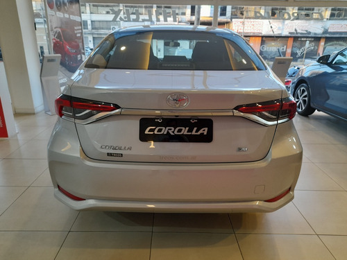Imagen 4 de 15 de Toyota Corolla Xli 2.0 Mt My 22 Gi