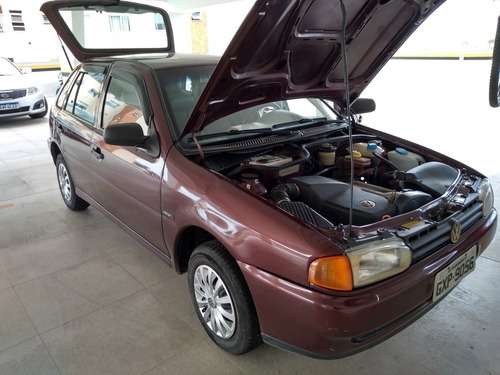 Vw Gol 16v Com Direção Hidráulica E Bancos De Couro.