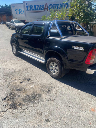 Toyota Hilux 3.0 Srv Cab. Dupla 4x2 4p