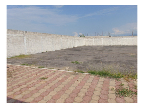 Imagen 4 de 9 de Terreno En Venta En Excelente Ubicacion