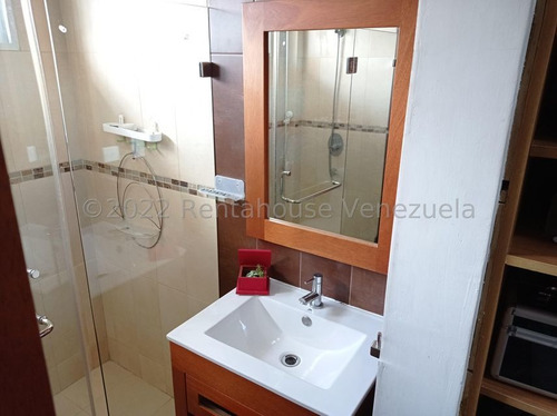 Imagen 15 de 16 de Venta Casa Naranjos Del Cafetal 22-18726 Of