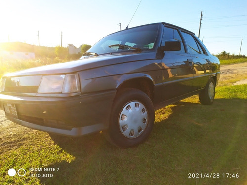 Imagen 5 de 11 de Renault R9 1995 1.6 Rn Aa